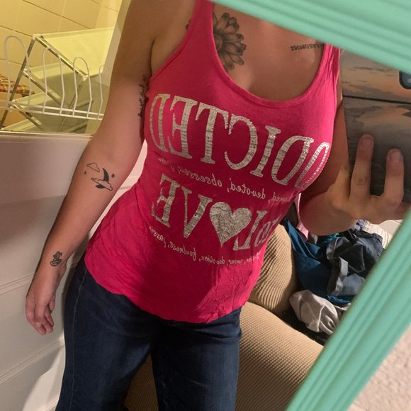 pink tank - Picture 1 of 1